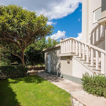 Otium Apartment Kastela Ngoại thất bức ảnh
