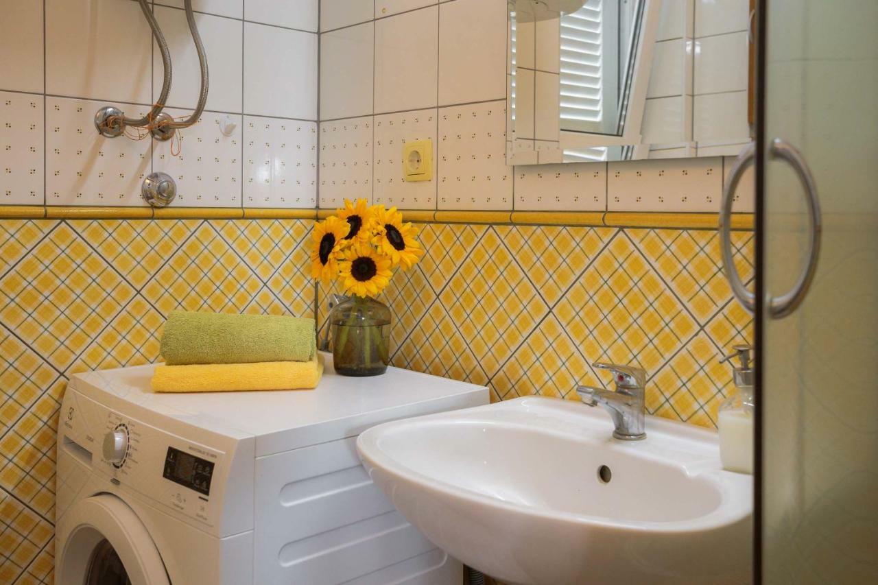 Otium Apartment Kastela Ngoại thất bức ảnh